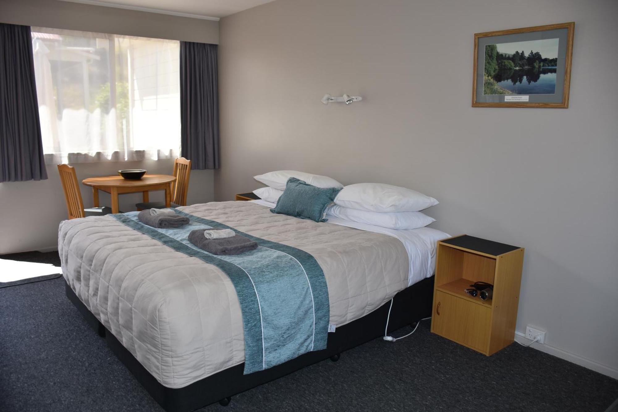 Roxburgh Motels Экстерьер фото