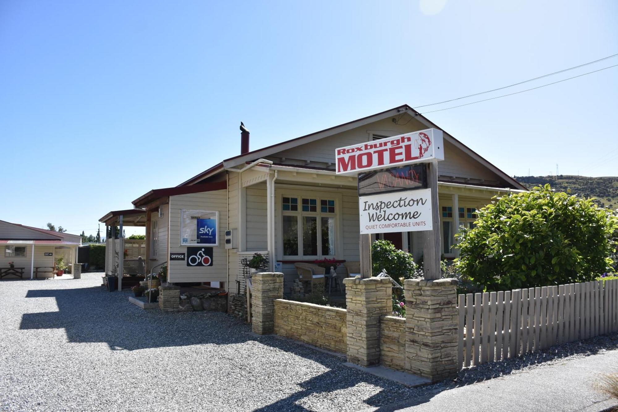 Roxburgh Motels Экстерьер фото